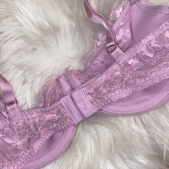 Victoria’s Secret Bra - Picture 3 of 3